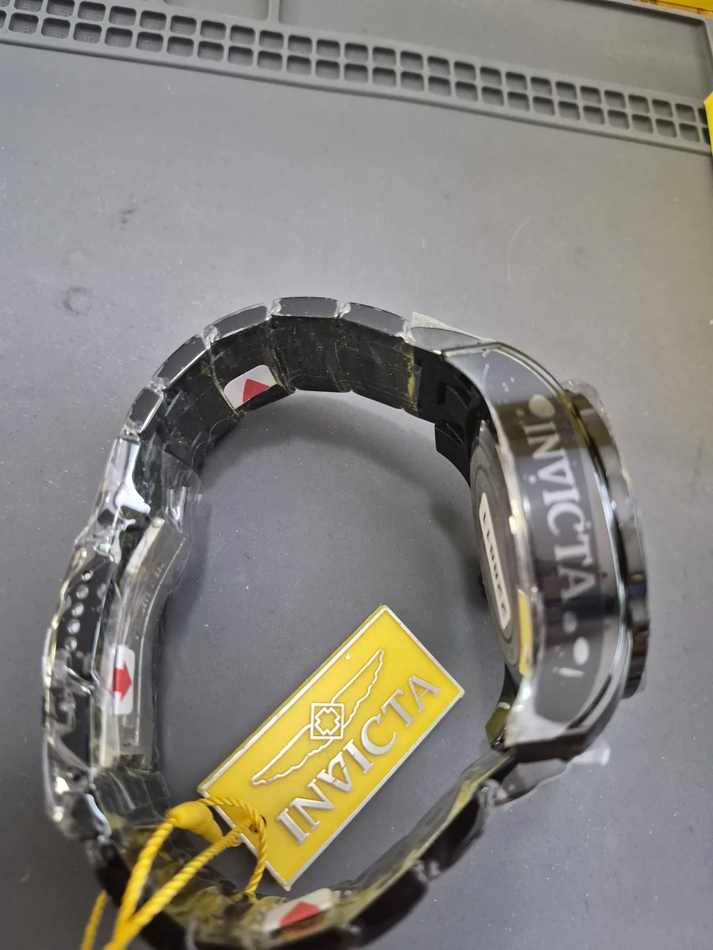 Invicta 0076 Black Pro Diver Men's Chronograph Dive Watch with Black Dial